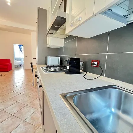 Kibilu - Piazzale Archinto 1 - Stazione Garibaldi - Zona Isola Милан
